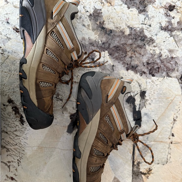 Keen Voyageur Hiking Shoes - Mens Size 9 US - Picture 4 of 6